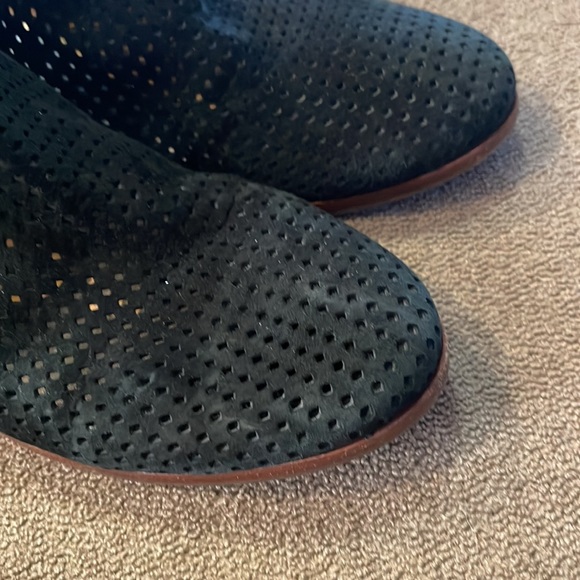 Sam Edelman Regaen Suede Ankle Boots black size 6M - Picture 2 of 8